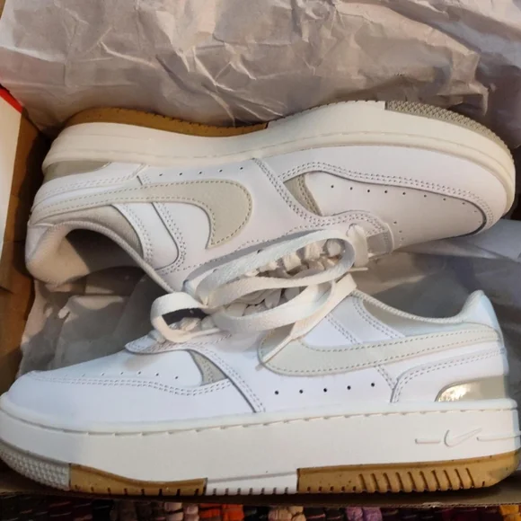 Nike gamma force. I originally bought them for $80.00. Only tried them on. - Picture 1 of 6